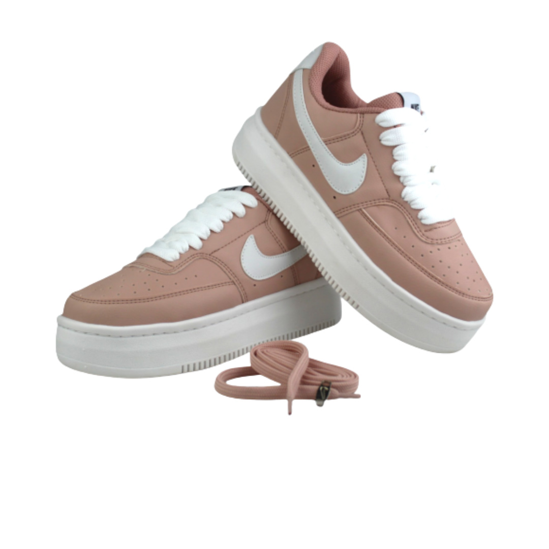 Tênis Nike Air Force 1 Sag Low