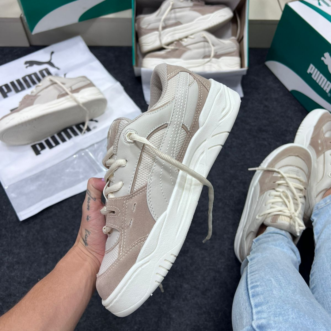 Tênis Puma 180 Camurça Natural Off White