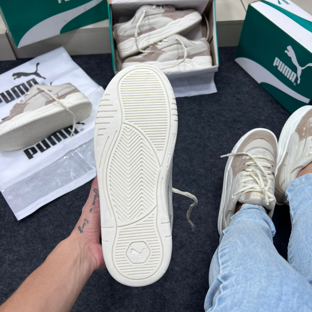 Tênis Puma 180 Camurça Natural Off White