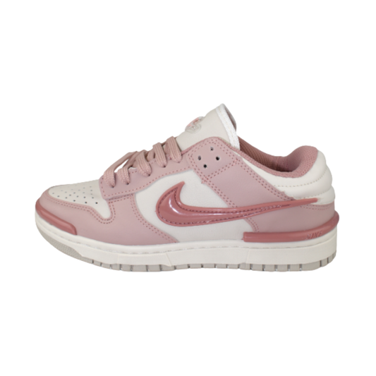 Tênis Nike Dunk Low Twist Rosa