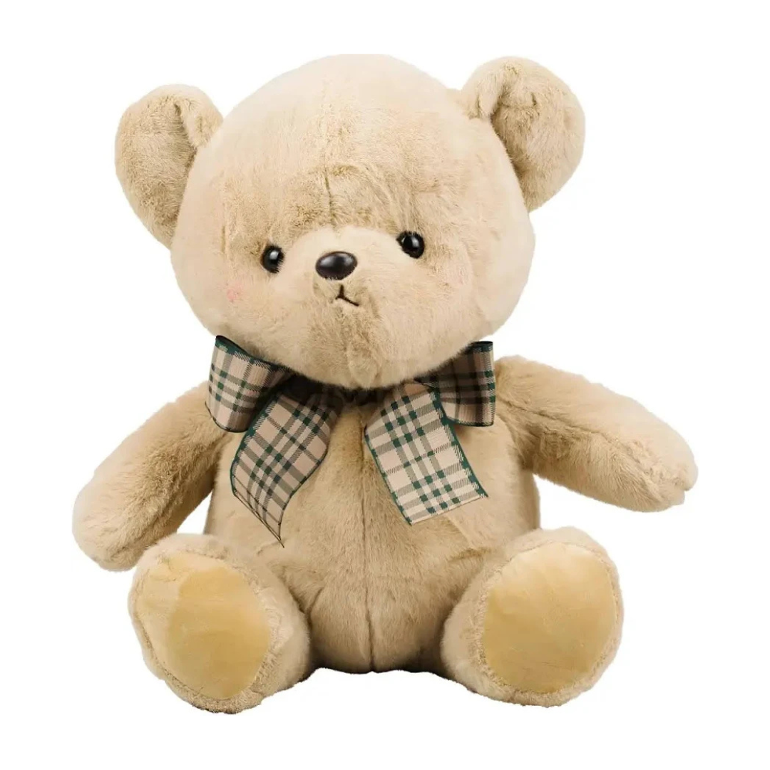 Urso de Pelúcia Sentado com Laço Quadriculado