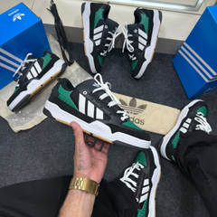 Tênis Adidas 2000 Preto e Verde
