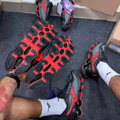 Tênis Masculino Mizuno Wave Prophecy 15 Preto Vermelho