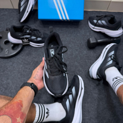 Tênis Adidas Supernova Branco Preto