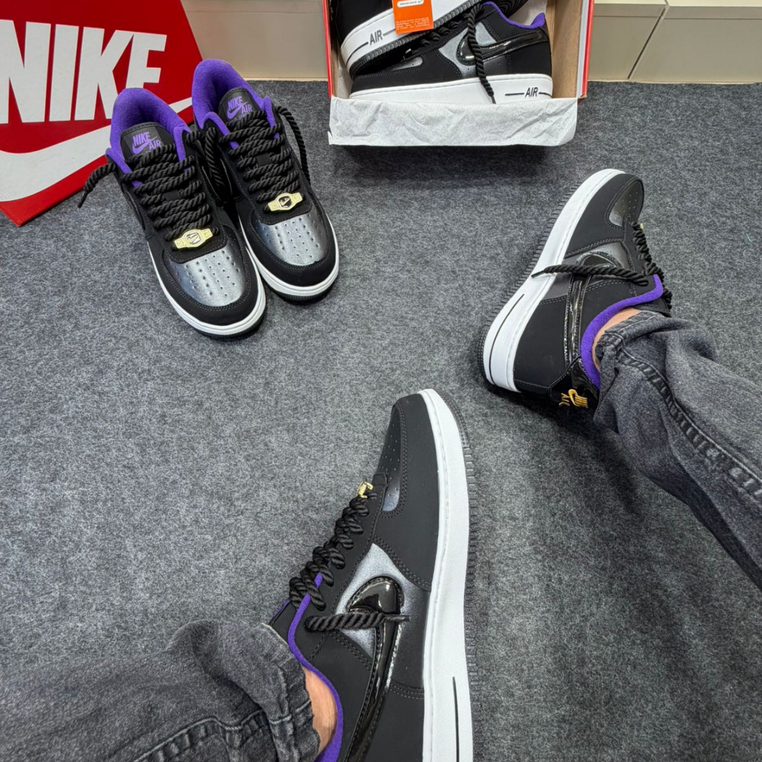 Tênis Nike Air Force 1 Champs Preto e Roxo