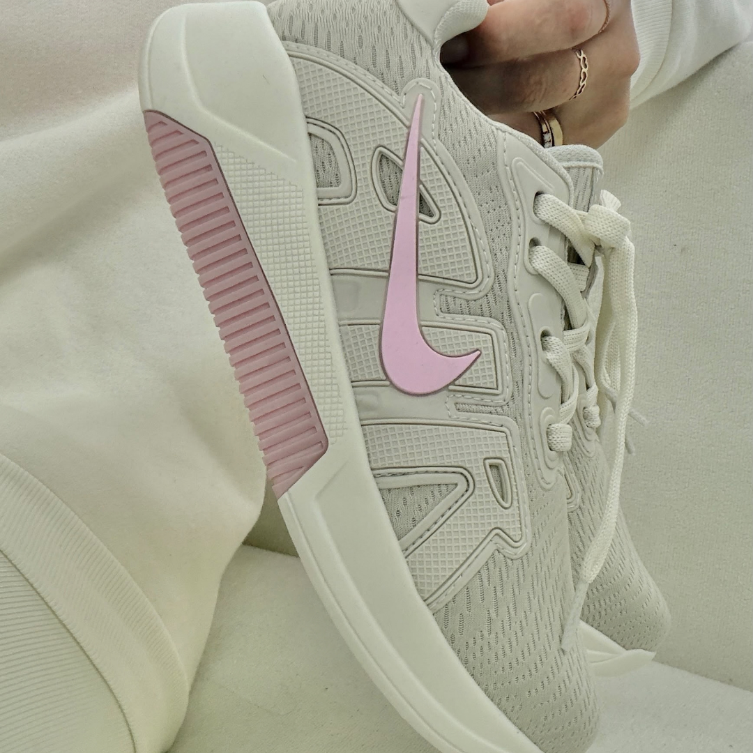 Tênis Feminino Nike Voltrix Off Rosa