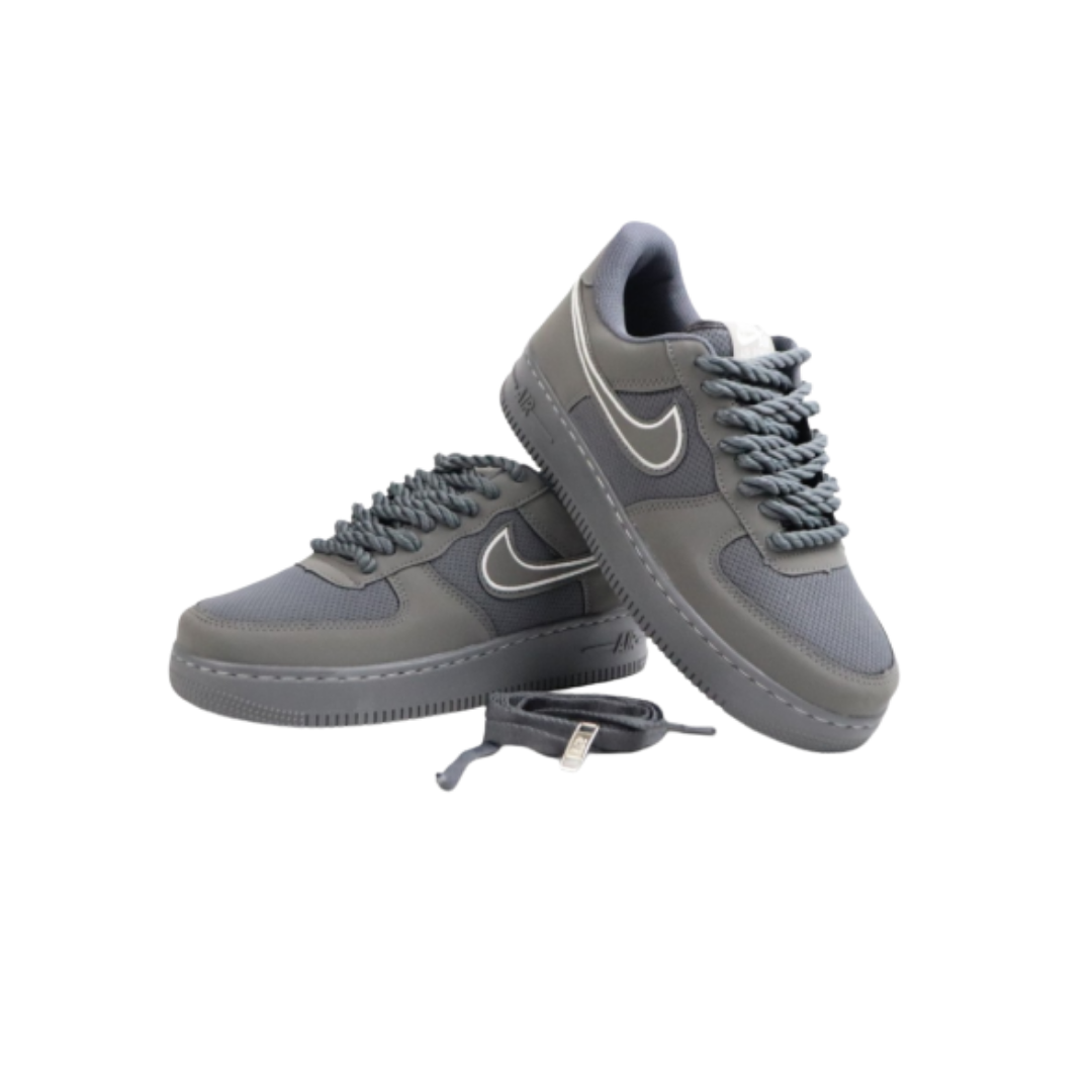 Tênis Nike Air Force 1 Bordado