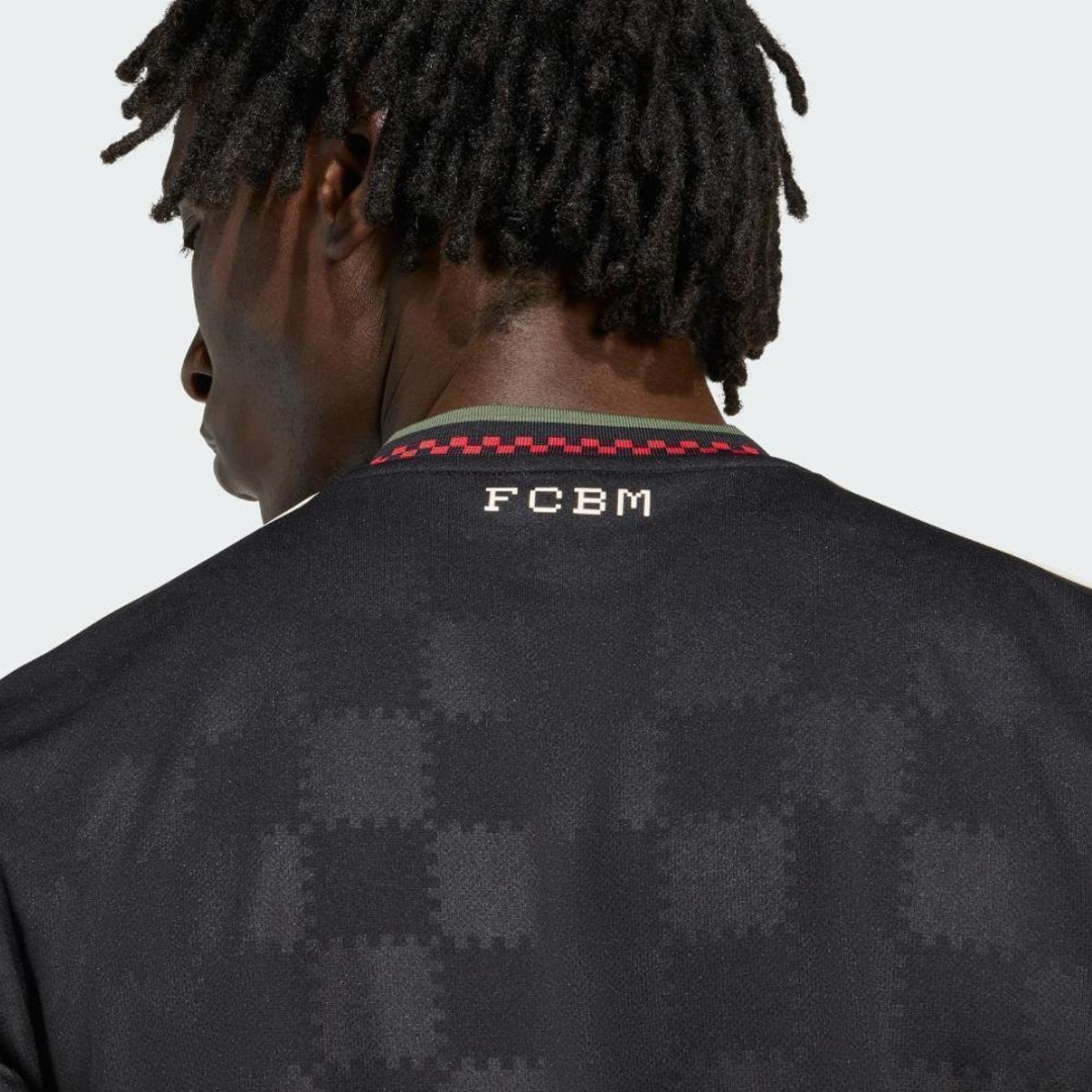 Camisa Futebol Bayern de Munique III 25/26 Torcedor Preta Masculina