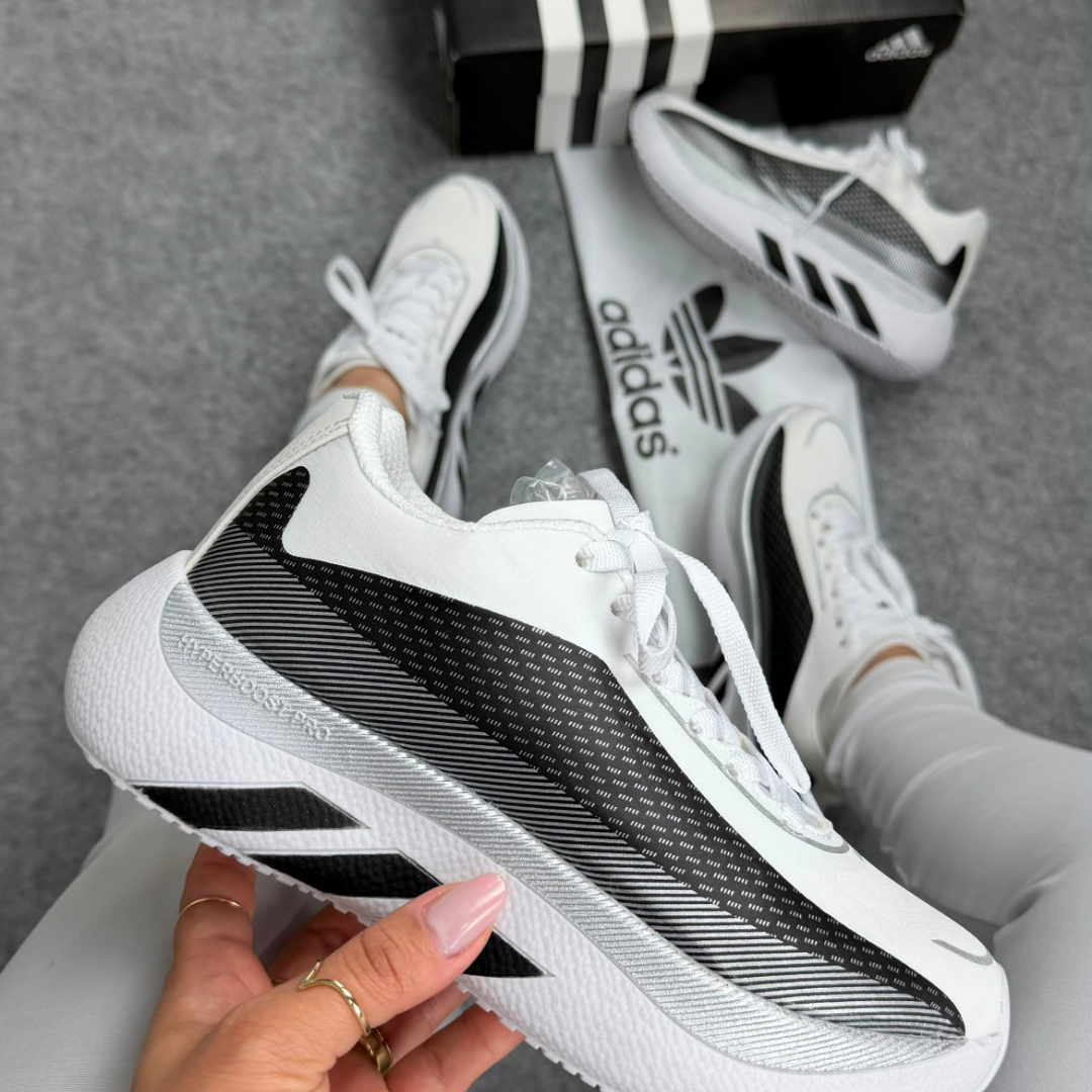 Tênis Feminino Adidas Hyperboost Edge Preto