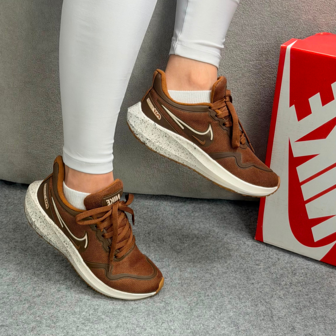 Tênis Feminino Nike NK 47 Caramelo
