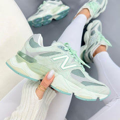 Tenis New balance 9060 Feminino Couro