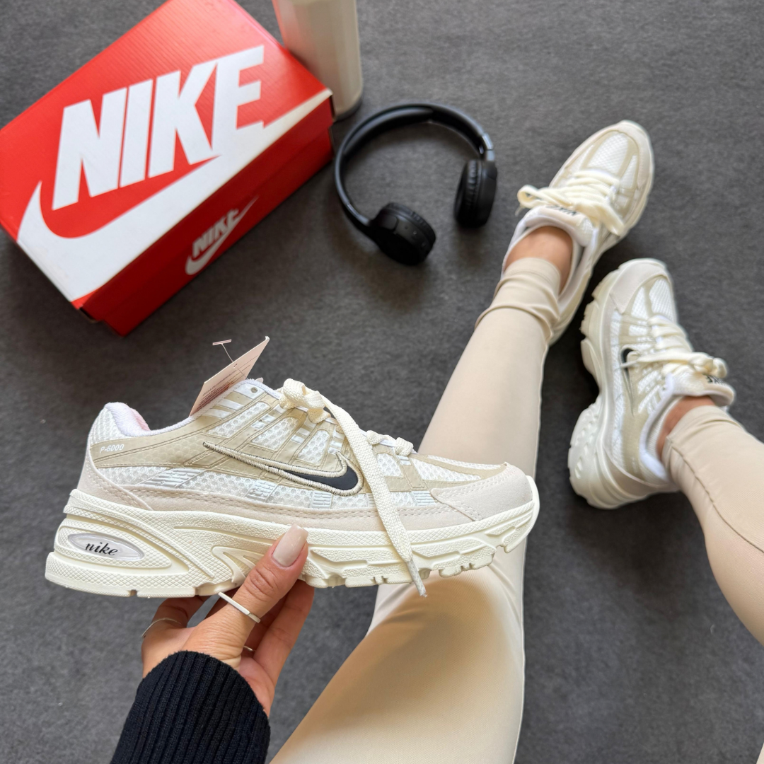 Tênis Feminino Nike P-6000