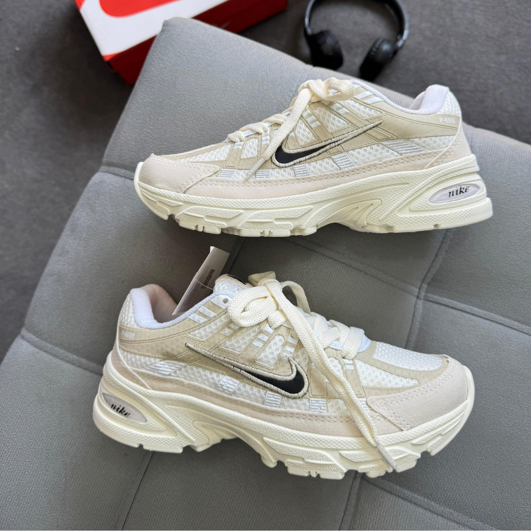 Tênis Feminino Nike P-6000