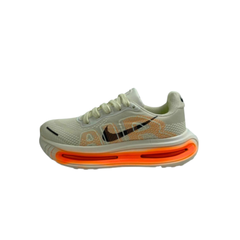 Tênis Feminino Nike Vomero 18 Micro