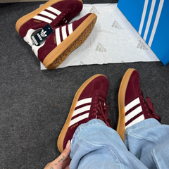 Tênis Feminino Adidas Gazelle Bordô