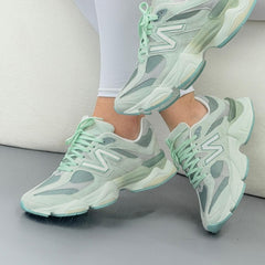 Tenis New balance 9060 Feminino Couro