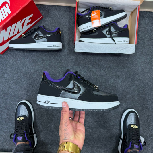 Tênis Nike Air Force 1 Champs Preto e Roxo