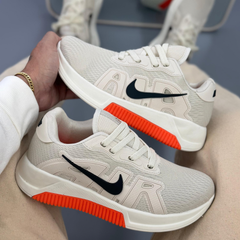 Tênis Masculino Nike Voltrix Bege e Laranja