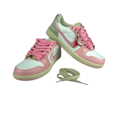 Tênis Feminino Nike Air Jordan Low OG