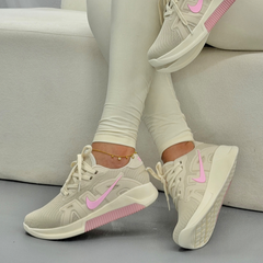 Tênis Feminino Nike Voltrix Off Rosa