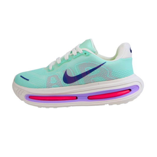 Tênis Feminino Nike Vomero 18 Micro