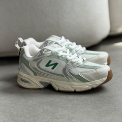 Tênis Feminino New Balance 530 Branco e Verde