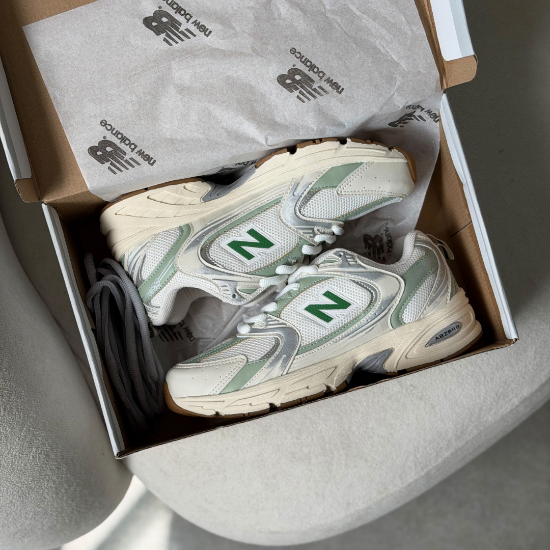 Tênis Feminino New Balance 530 Branco e Verde