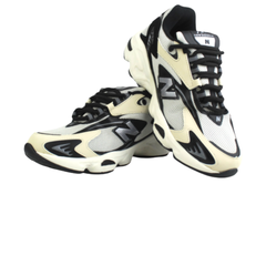 Tênis New Balance 725