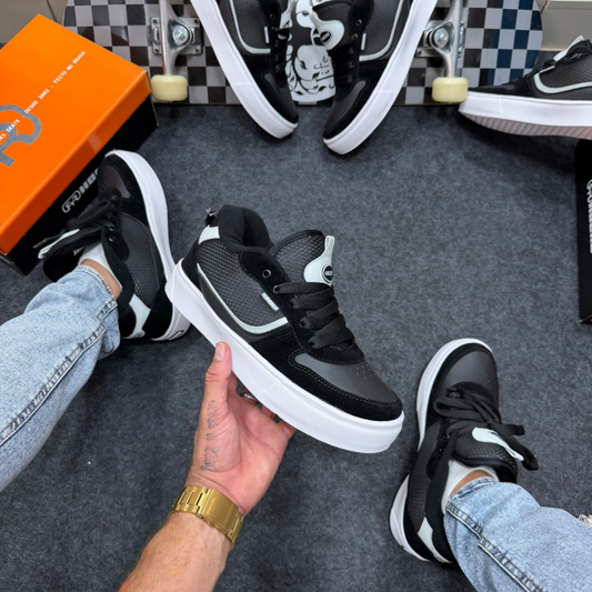 Tênis Masculino Hocks Skateboarding Preto e Branco