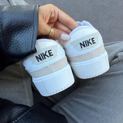 Tênis Feminino Nike Court Legacy Lift