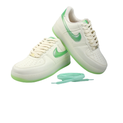 Tênis Feminino Air Force 1 Metálico