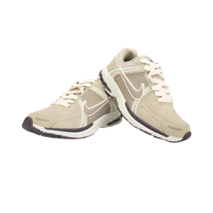Tênis Nike Air Zoom Vomero 5