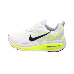 Tênis Masculino Nike Air Zoom Vomero 18
