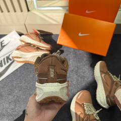 Tênis Masculino Nike Pegasus 41 Marrom e Branco