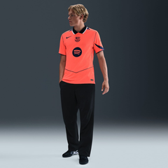 Camisa Barcelona III 2025/26 Nike Total 90 Torcedor Masculina